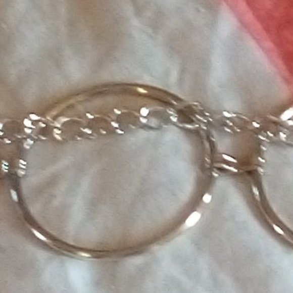 SHEIN Chain Belt - Picture 2 of 8